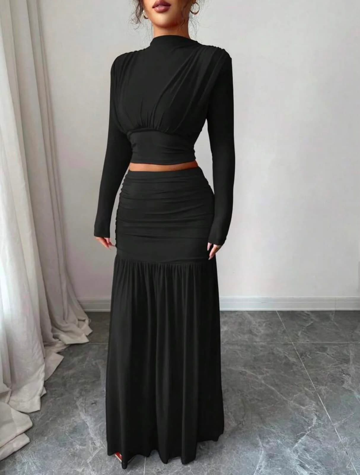 2 PCS TOP WITH SLEEVE AND SKIRT